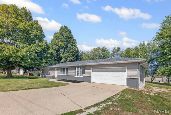 1925 W Fillmore ST, Vandalia, IL 62471