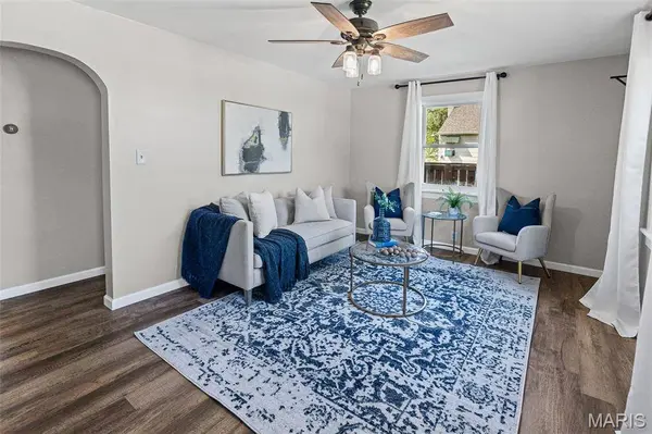 1520 7th ST, Highland, IL 62249