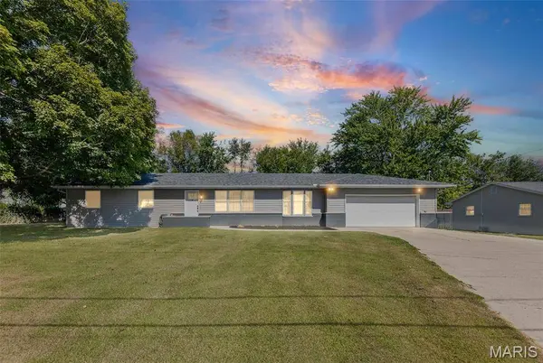 1925 W Fillmore ST, Vandalia, IL 62471