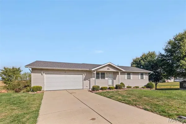 5 Brase CT, Marine, IL 62061