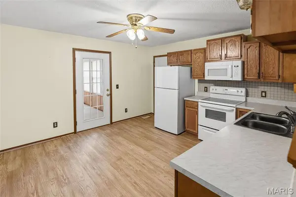 5 Brase CT, Marine, IL 62061