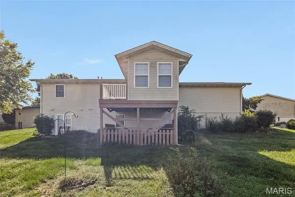 5 Brase CT, Marine, IL 62061