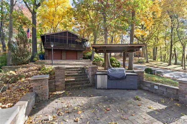 7 Keiths CT, Collinsville, IL 62234