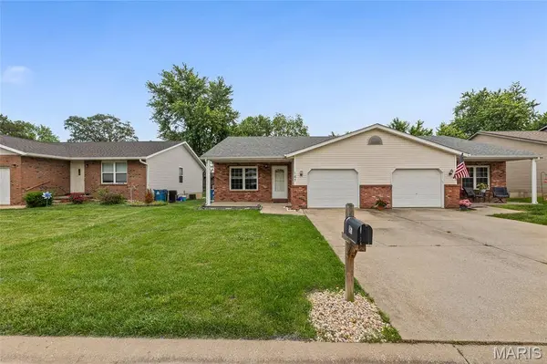 187 Northview DR, Highland, IL 62249