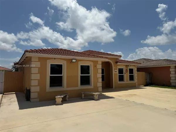 13256 SW 276th Ln, Homestead, FL 33032