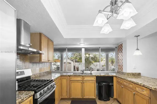7768 Dilido Blvd, Miramar, FL 33023