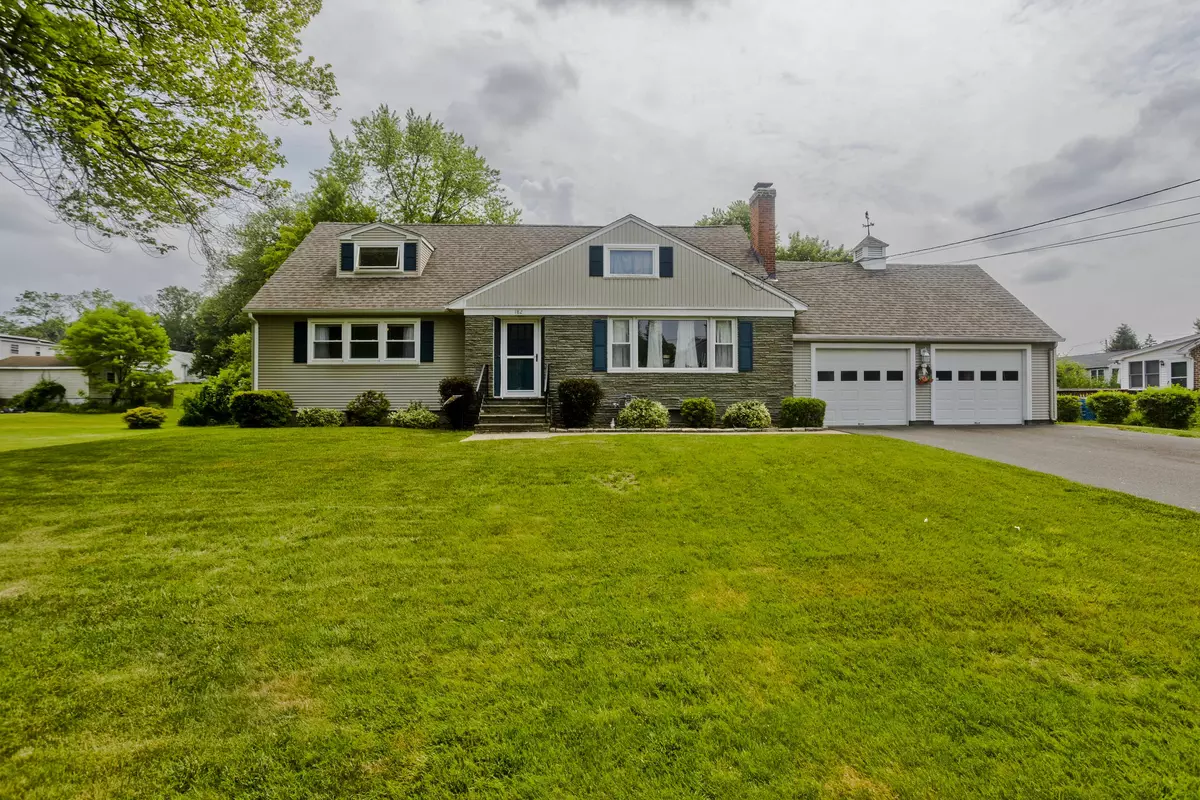 West Springfield, MA 01089-2004,182 Central Miami St