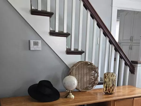 13 Granger Street, Springfield, MA 01119