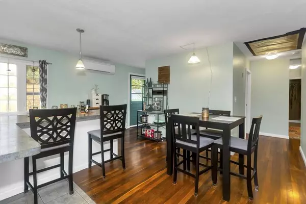 245 Ware Rd, Belchertown, MA 01007