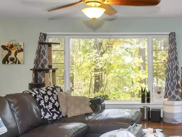 245 Ware Rd, Belchertown, MA 01007