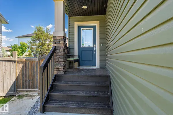 913 GOSHAWK PT NW, Edmonton, AB T5S 0H6