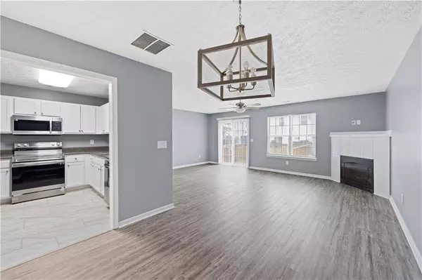 720 Georgetown LN, Jonesboro, GA 30236