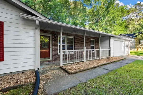 11006 Clearwater DR, Hampton, GA 30228