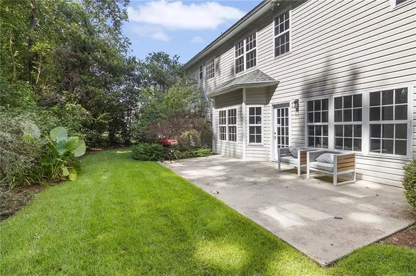 1166 Mandalay CT SW, Lilburn, GA 30047