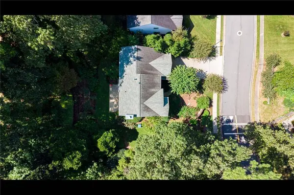 1166 Mandalay CT SW, Lilburn, GA 30047