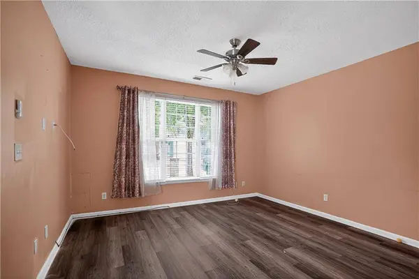 2326 Nicole DR, Hampton, GA 30228