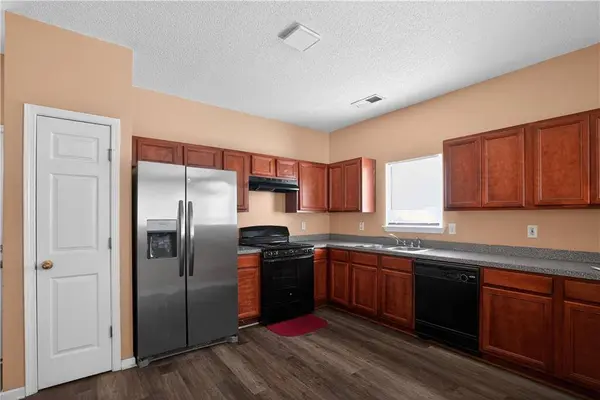 2326 Nicole DR, Hampton, GA 30228