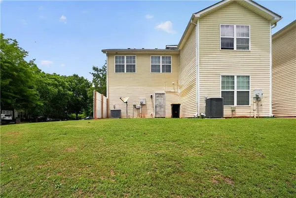 2326 Nicole DR, Hampton, GA 30228