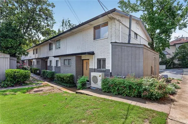 3501 Roswell RD NE #501, Atlanta, GA 30305