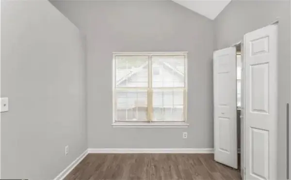 956 Forest PATH, Stone Mountain, GA 30088