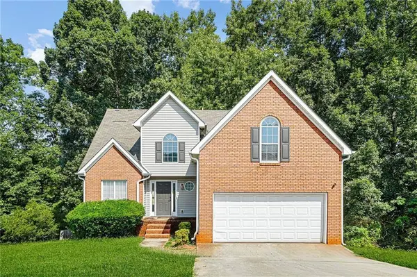 1347 Vine CIR