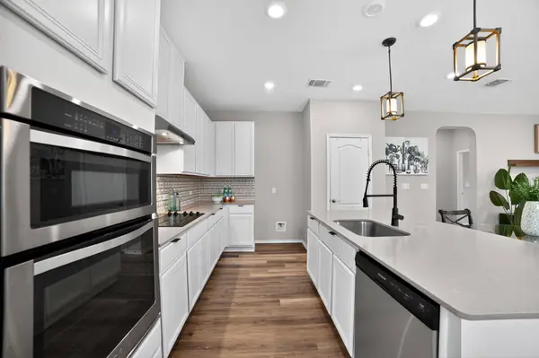 1525 Arial DR, Austin, TX 78753