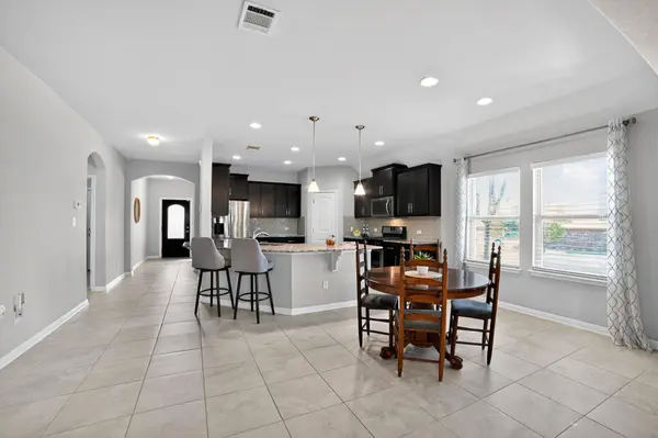 5804 Arbia LN, Round Rock, TX 78665