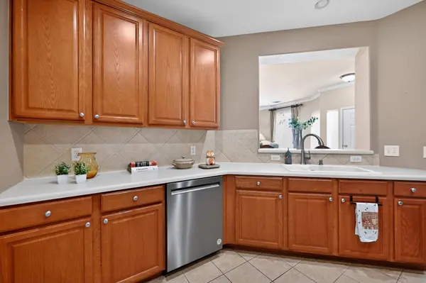 7708 San Felipe BLVD #8, Austin, TX 78729