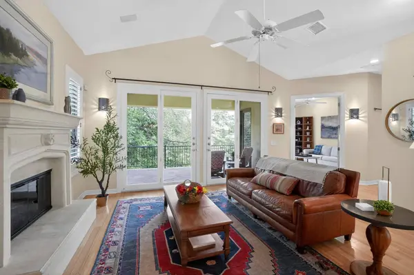 2305 Barton Creek BLVD #40, Austin, TX 78735
