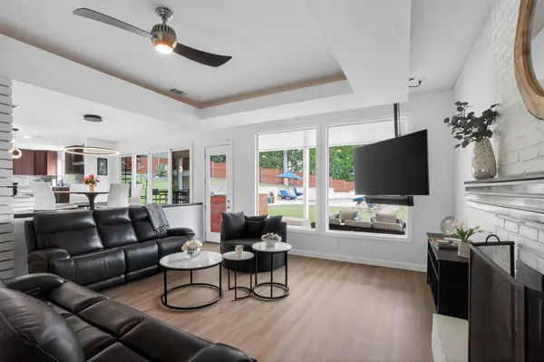 3303 Rosefinch TRL, Austin, TX 78746