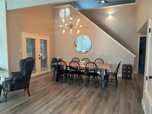 12607 Terra Nova LN, Austin, TX 78727