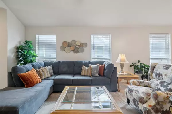 6032 Urbano Bnd, Round Rock, TX 78665-2306