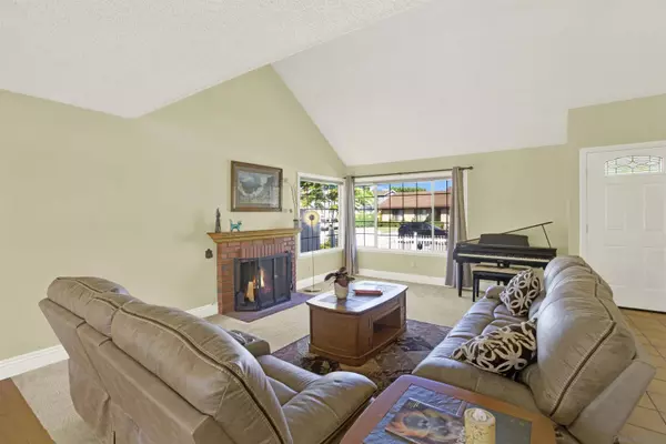 11048 Carlota St, San Diego, CA 92129