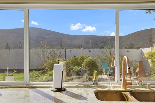 11048 Carlota St, San Diego, CA 92129