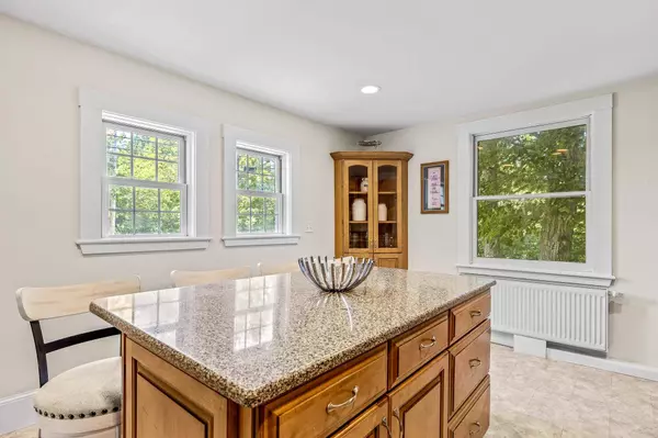 655 Post RD, Greenland, NH 03840