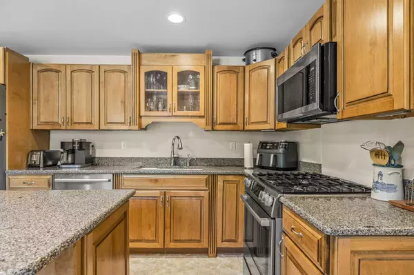 655 Post RD, Greenland, NH 03840