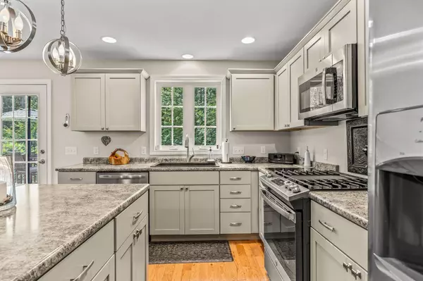 1 French RD, Epping, NH 03042