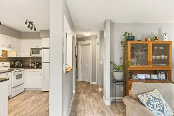 290 Corfield St #7, Parksville, BC V9P 2G5