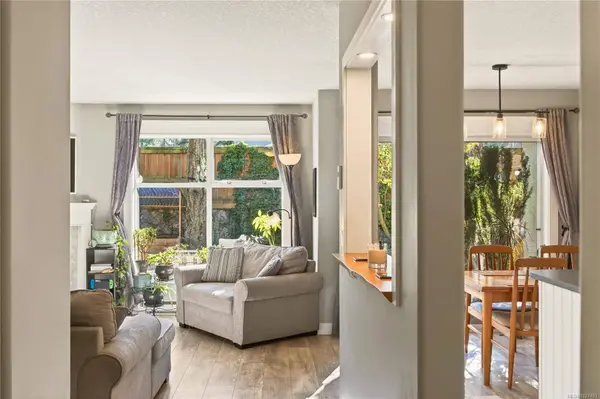 290 Corfield St #7, Parksville, BC V9P 2G5