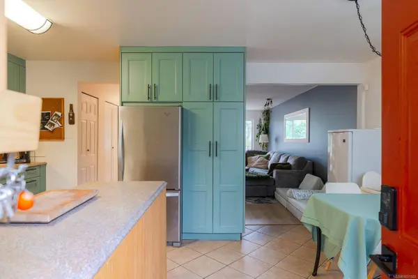 1610 Fuller St, Nanaimo, BC V9S 1B1