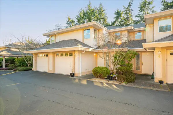 290 Corfield St #7, Parksville, BC V9P 2G5