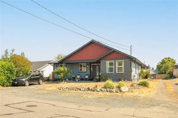374 Shepherd Ave, Nanaimo, BC V9R 3X1