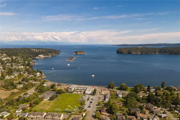 2815 Departure Bay Rd ##308, Nanaimo, BC V9S 5P4