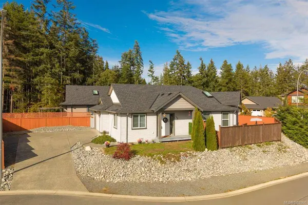 100 Carlo Pl, Nanaimo, BC V9X 0B3