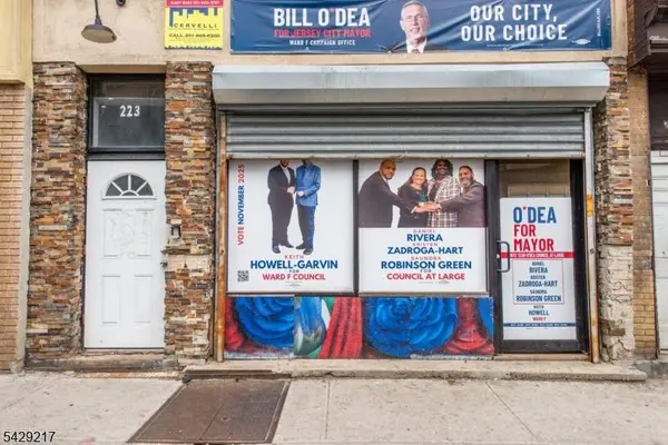 223 Martin Luther King Jr Dr, Jersey City, NJ 07305
