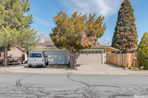 6825 Peppermint Dr, Reno, NV 89506