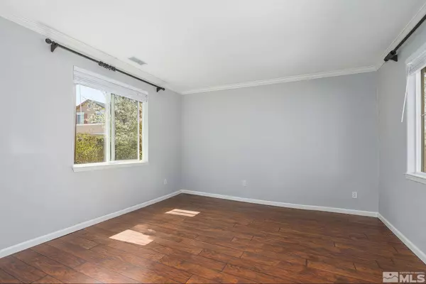 1960 Angel Ridge Dr, Reno, NV 89521