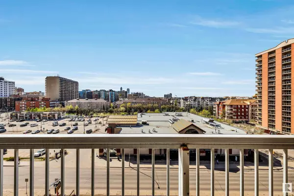 #705 10175 109 ST NW, Edmonton, AB T5J 3P2