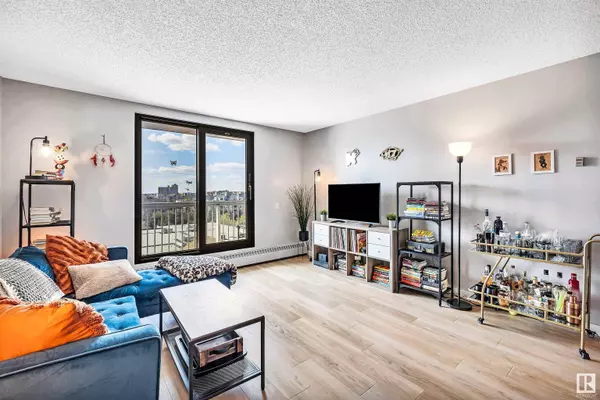 #705 10175 109 ST NW, Edmonton, AB T5J 3P2