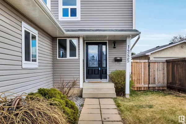 14225 24A ST NW, Edmonton, AB T5Y 1N7